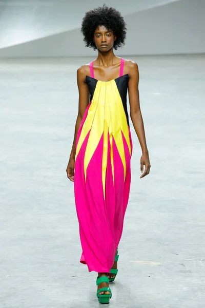 Look 44